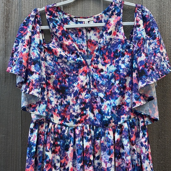 REBECCA MINKOFF Women’s Floral Dress, NWT. - Picture 3 of 4